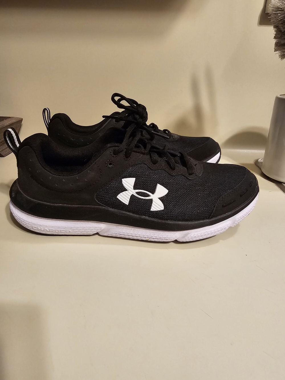Under Armour Black & White Athletic Shoes
